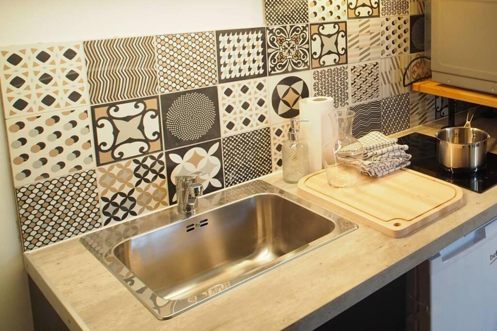 Studio Brick And Wood - Hypercentre - Tv - Wifi Toulouse Luaran gambar